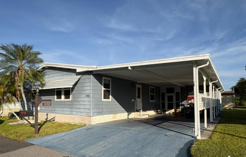 Winter Haven, FL Mobile Home for Sale located at 1006 Eagle Drive Swiss Golf & Tennis